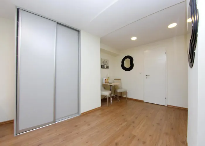 Апартаменты Barsa *